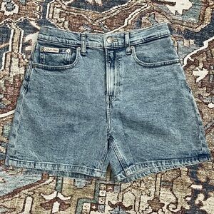 Calvin Klein A line denim shorts